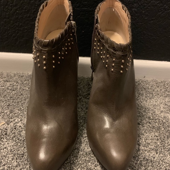 jizelle bootie enzo angiolini
